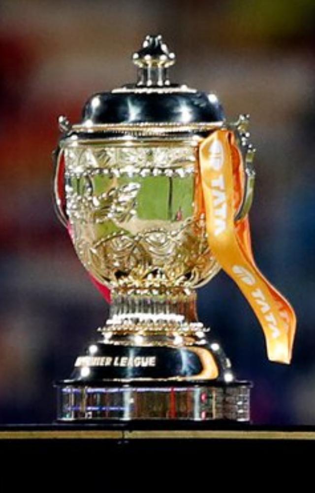 IPL 2025: Foreign players leave India after suspension   