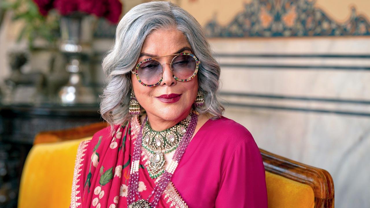 Zeenat Aman as Maajisa