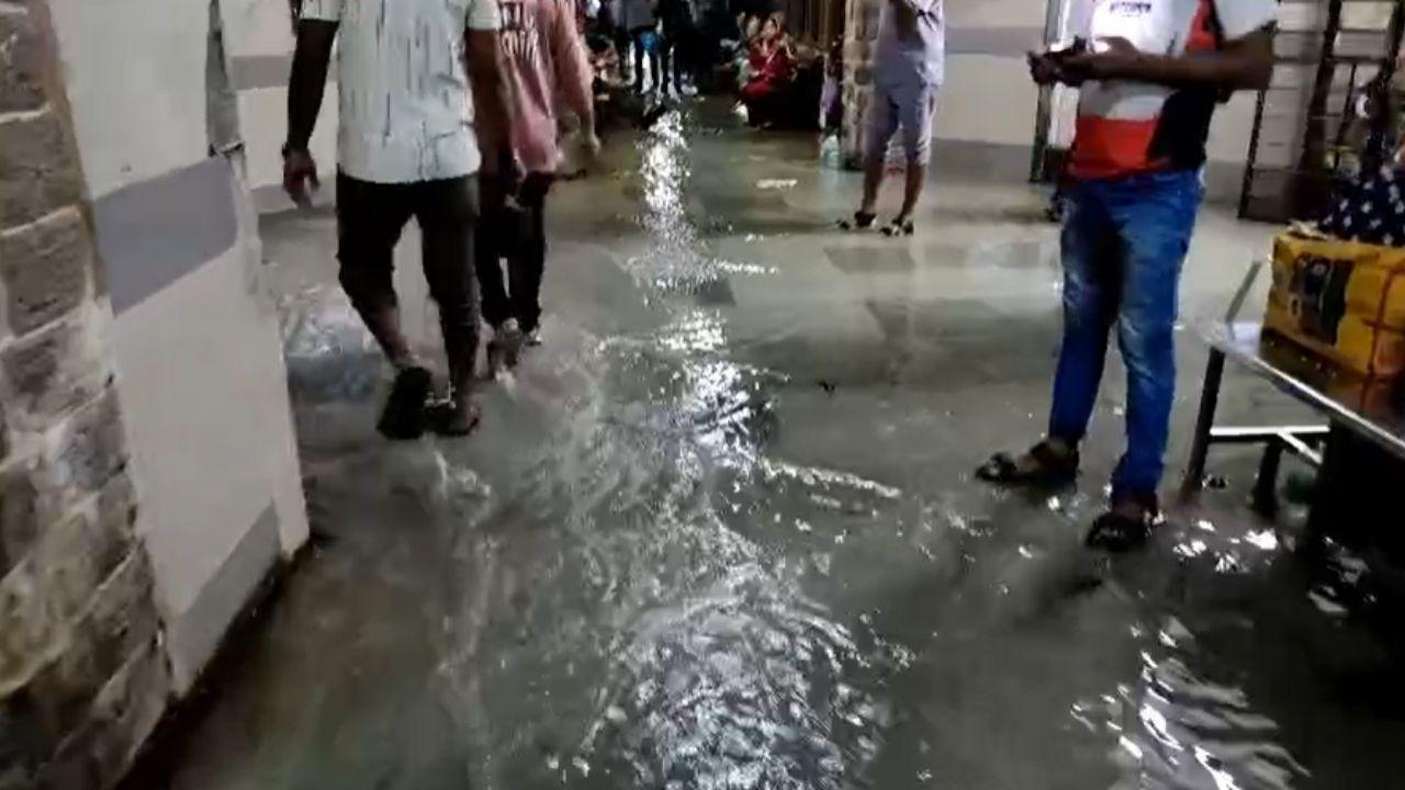 Videos and images of the flooded corridors and entrances, with water flowing like a stream inside the hospital, sparked concern over the inadequate drainage systems and preparedness for Mumbai’s monsoon rains