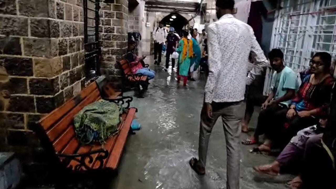 Water gushed into the hospital premises, soaking the floors and making it nearly impossible to move around
