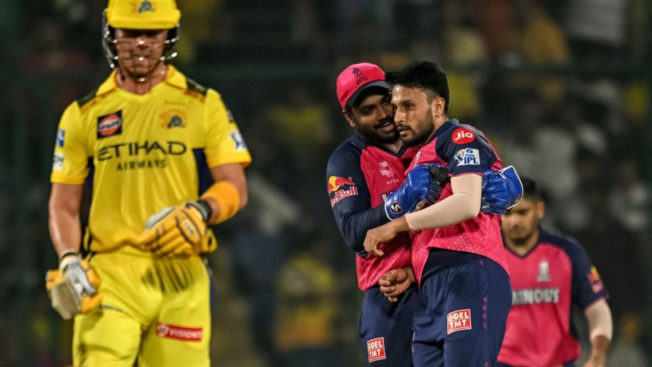 The right-arm pacer, bought for Rs 1.2 crore, played four matches and claimed four wickets, including a memorable three-wicket haul against Chennai Super Kings. Given his potential to evolve into a frontline bowler, Madhwal is a strong contender for retention.