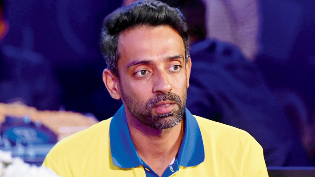 Eagle Thane Strikers’s mentor Dhawal Kulkarni during the auction at a city hotel yesterday