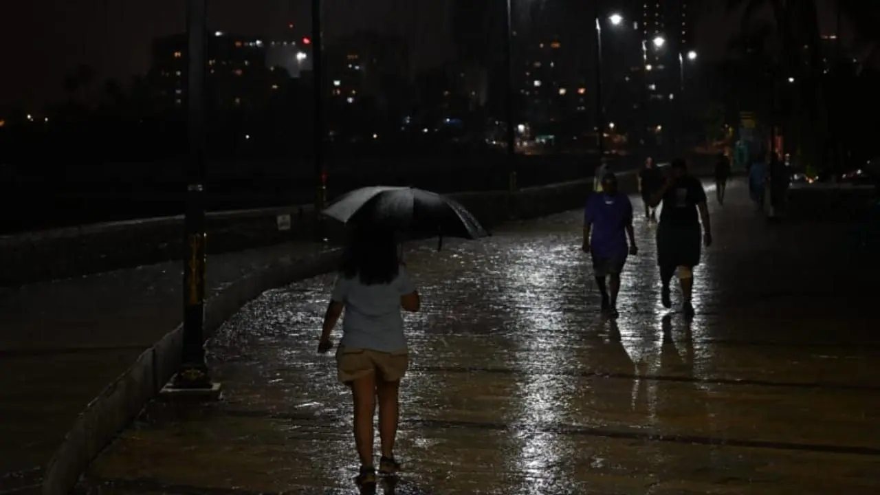 IN PHOTOS: Thunderstorm, rains lash parts of Mumbai