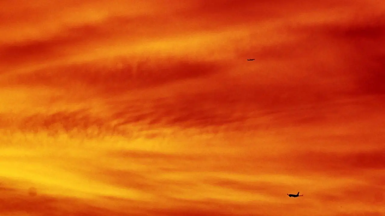 IN PHOTOS: Mumbai witnesses stunning evening sky