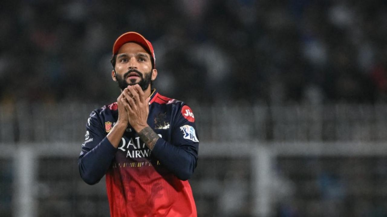 Rajat Patidar (Royal Challengers Bengaluru)
Matches: 11 | Runs: 239 | Average: 23.90 | Strike Rate: 140.59
RCB skipper Rajat Patidar hasn't had the season he would have hoped for with the bat. Although he produced noteworthy fifties against CSK and MI, he has struggled to convert starts into substantial innings. Inconsistency has plagued him, and a recent finger injury sustained against CSK further clouds his T20 World Cup prospects. India needs aggressive top-order batters, and Patidar's form hasn’t met that standard