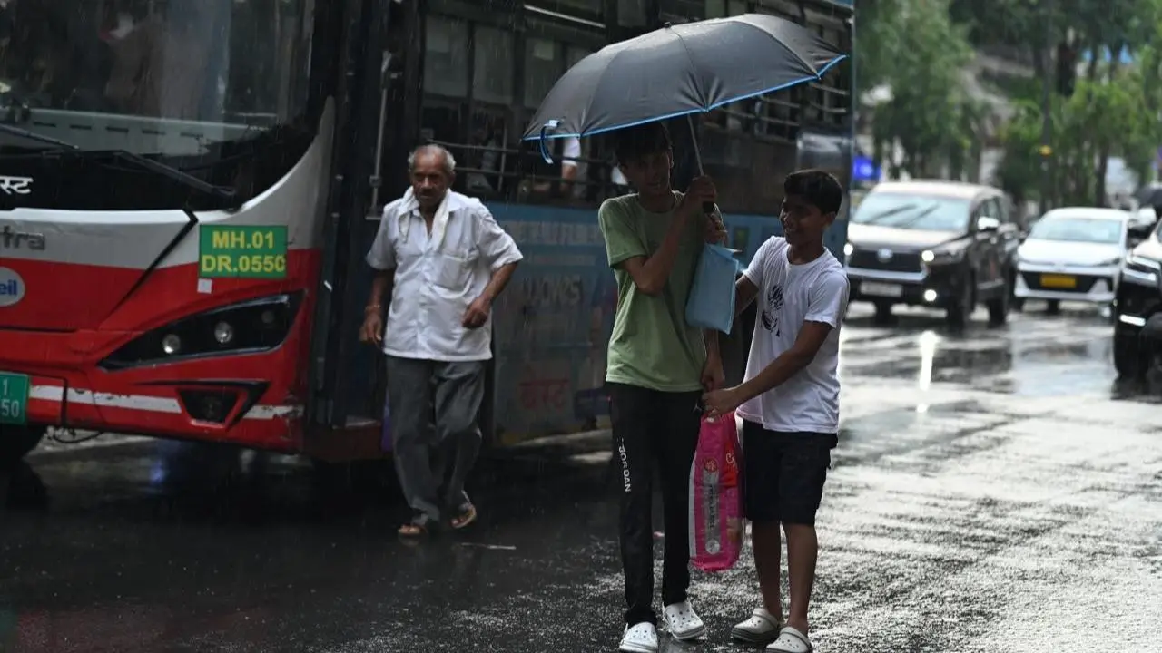 IN PHOTOS: Mumbai continues to witness pre-monsoon rains