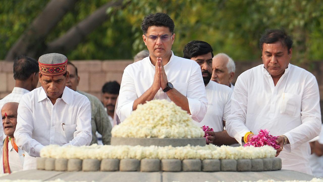 Rajiv Gandhi took over the charge of the Congress in 1984 following the assassination of his mother and then Prime Minister Indira Gandhi