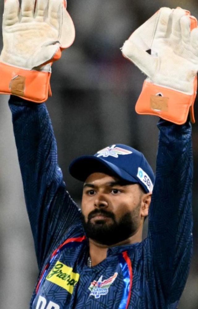 Rishabh Pant’s poor form continued as he was dismissed for 7 off 6 by a clever slower yorker from Eshan Malinga in a crucial clash vs SRH