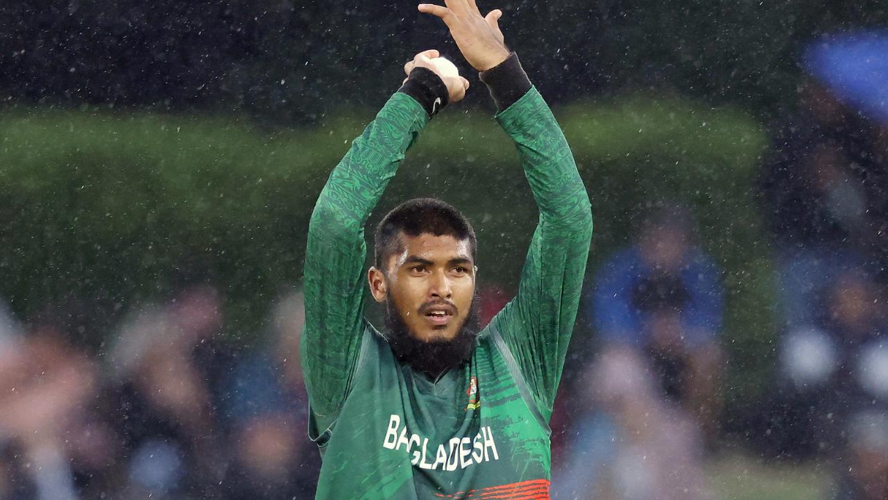 Hossain noted how his own family in Bangladesh was under severe stress, following constant reports of explosions and missile warnings