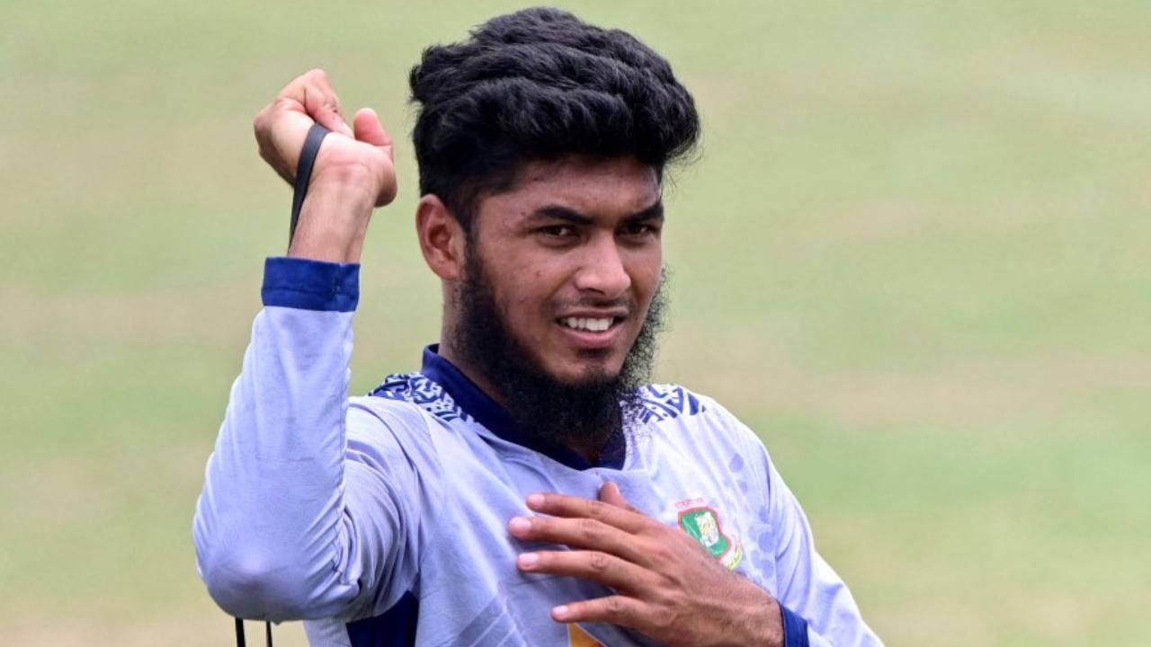 Amid growing anxiety, Hossain and fellow Bangladeshi player Nahid Rana tried to remain composed, but the atmosphere around them was deeply unsettled