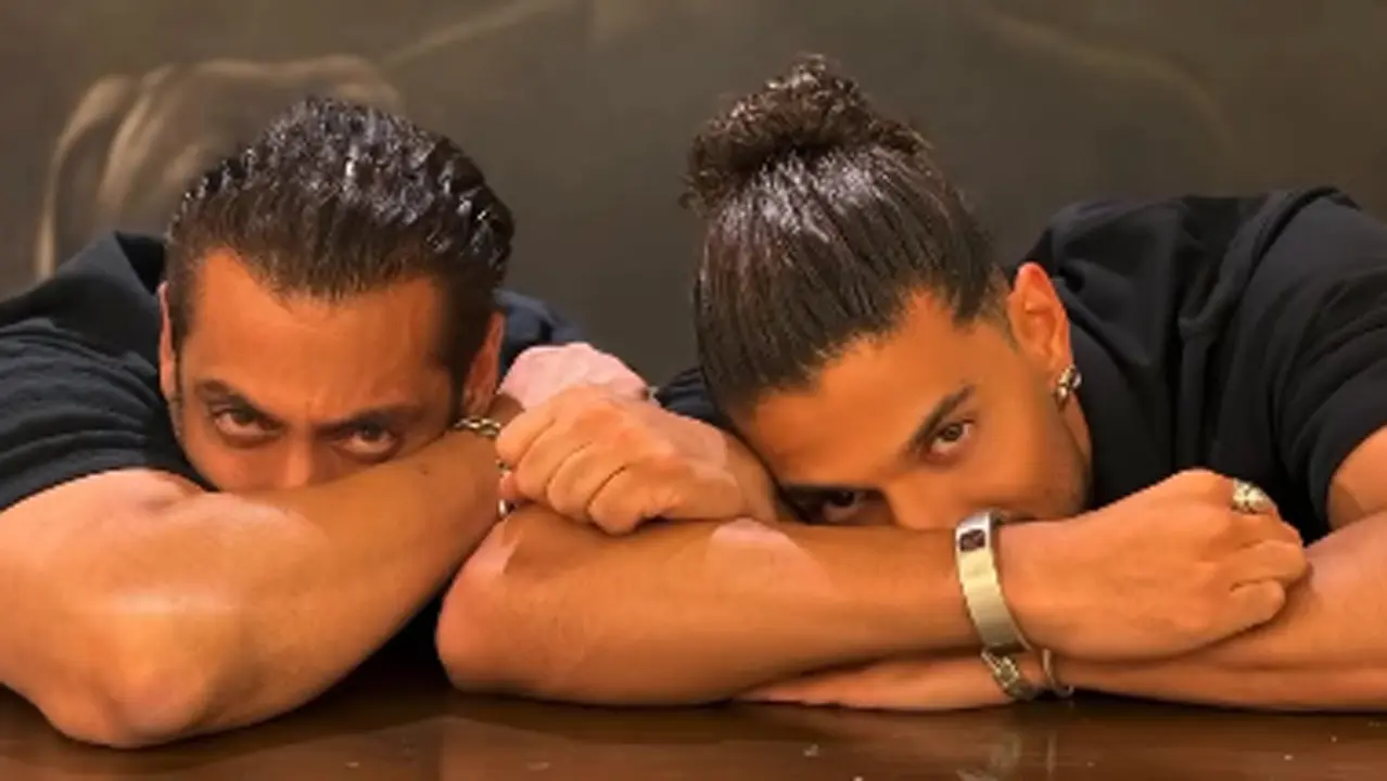 Salman Khan on Sooraj Pancholi's new release Kesari Veer said THIS