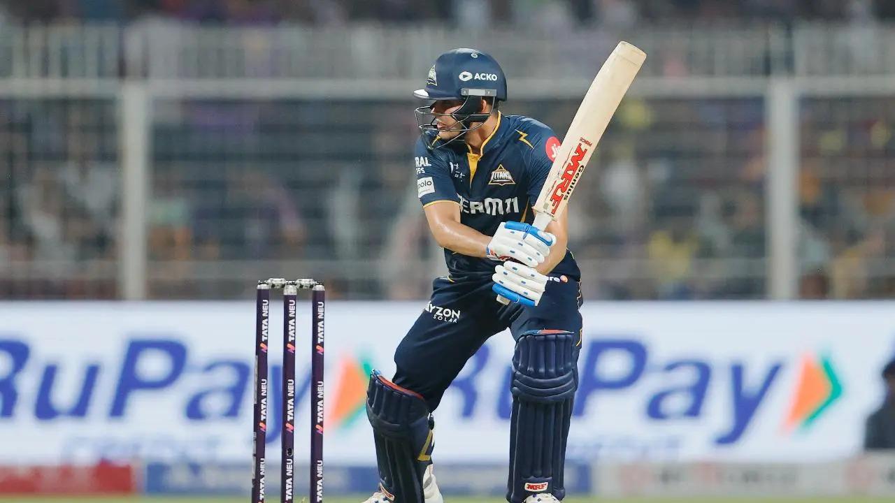 During the IPL 2025 match against Delhi Capitals, Gujarat Titans' skipper Shubman Gill played an unbeaten knock of 93 runs off just 53 deliveries. His knock included three boundaries and seven maximums