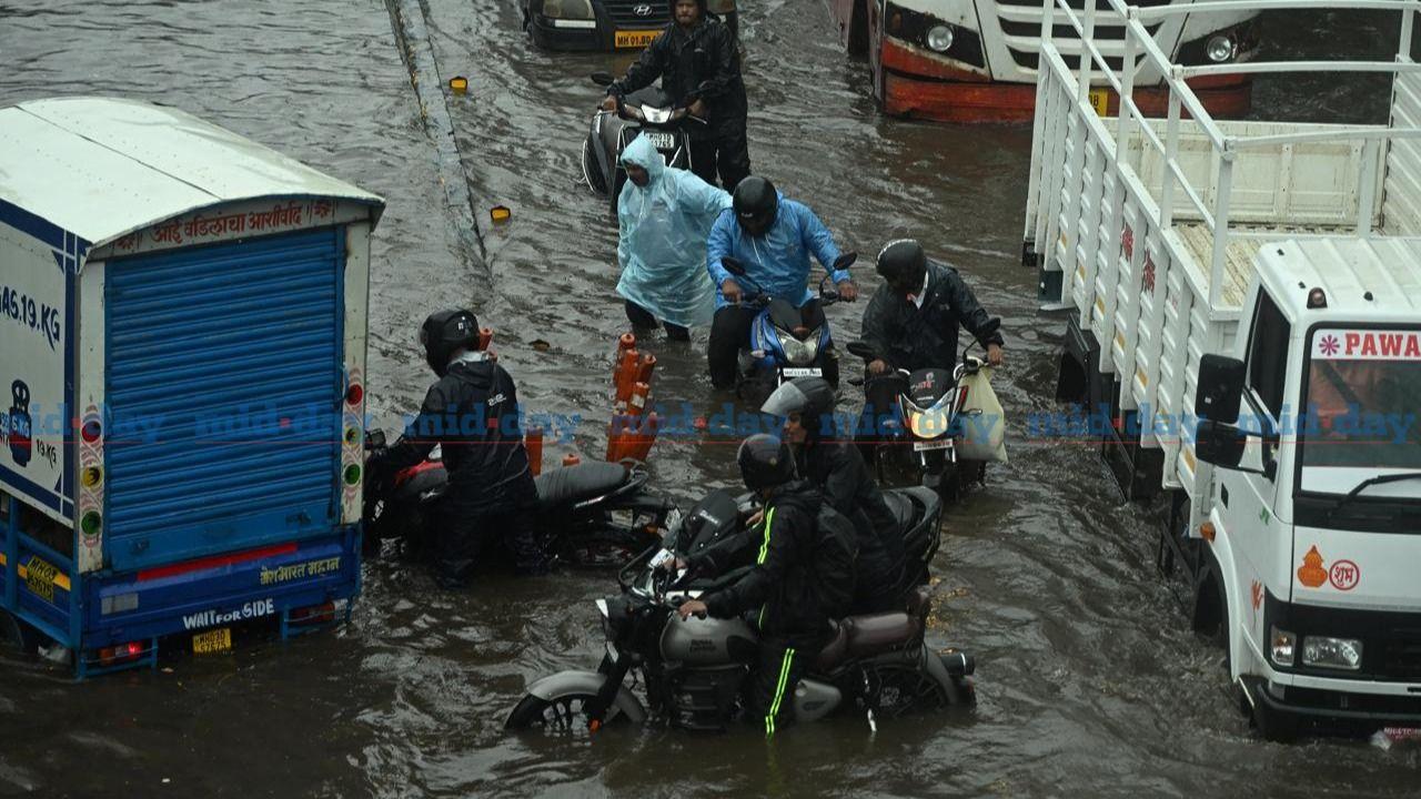 These images paint a grim picture of the city’s struggle to cope with monsoon-induced challenges, highlighting issues like poor drainage infrastructure, lack of preparedness, and the overwhelming impact of extreme weather events on urban life