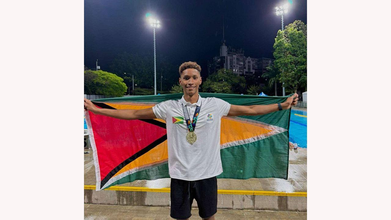 Raekwon Noel Wins Gold for Guyana at 2025 PanAm Aquatic Championship 
