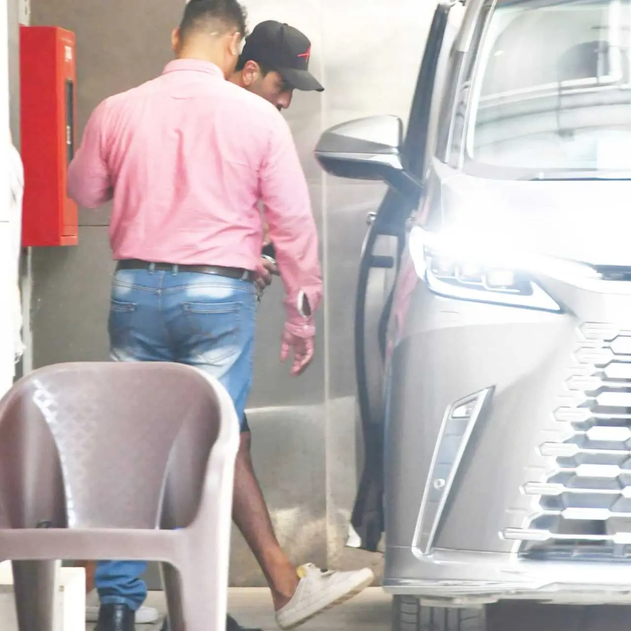 Ranbir Kapoor was spotted as he quickly exited from the gym and stepped into his car