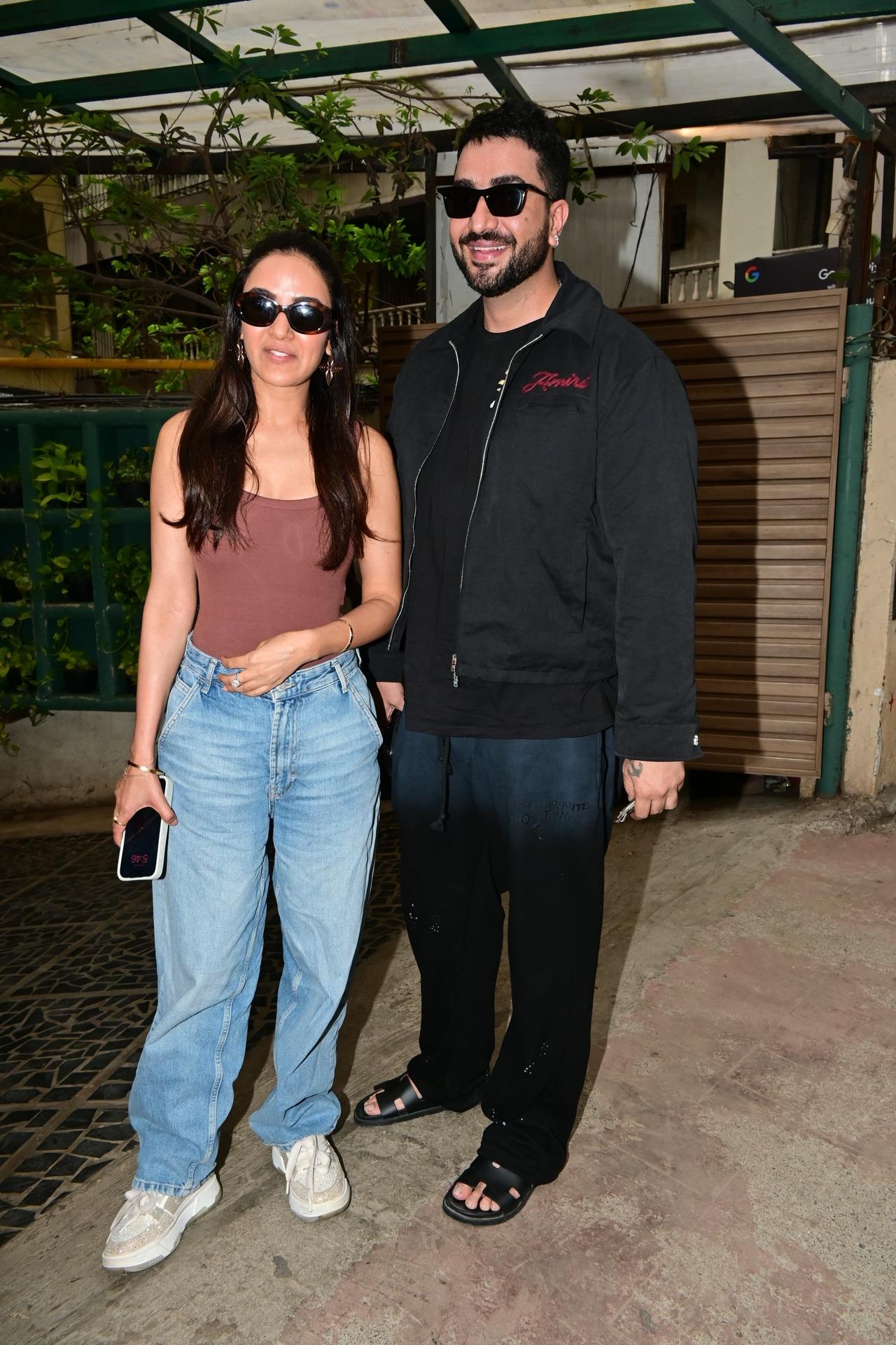 Aly Goni and Jasmin Bhasin spotted together in the city