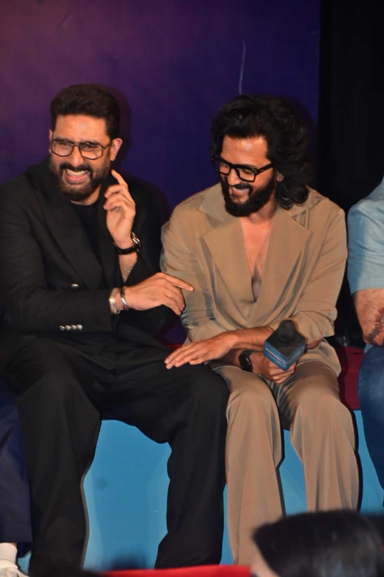 What's funny we wonder? After all the two actors Abhishek Bachchan and Riteish Deshmukh who share a close bond are uniting for the Housefull 5 movie and we are sure the joke was truly funny