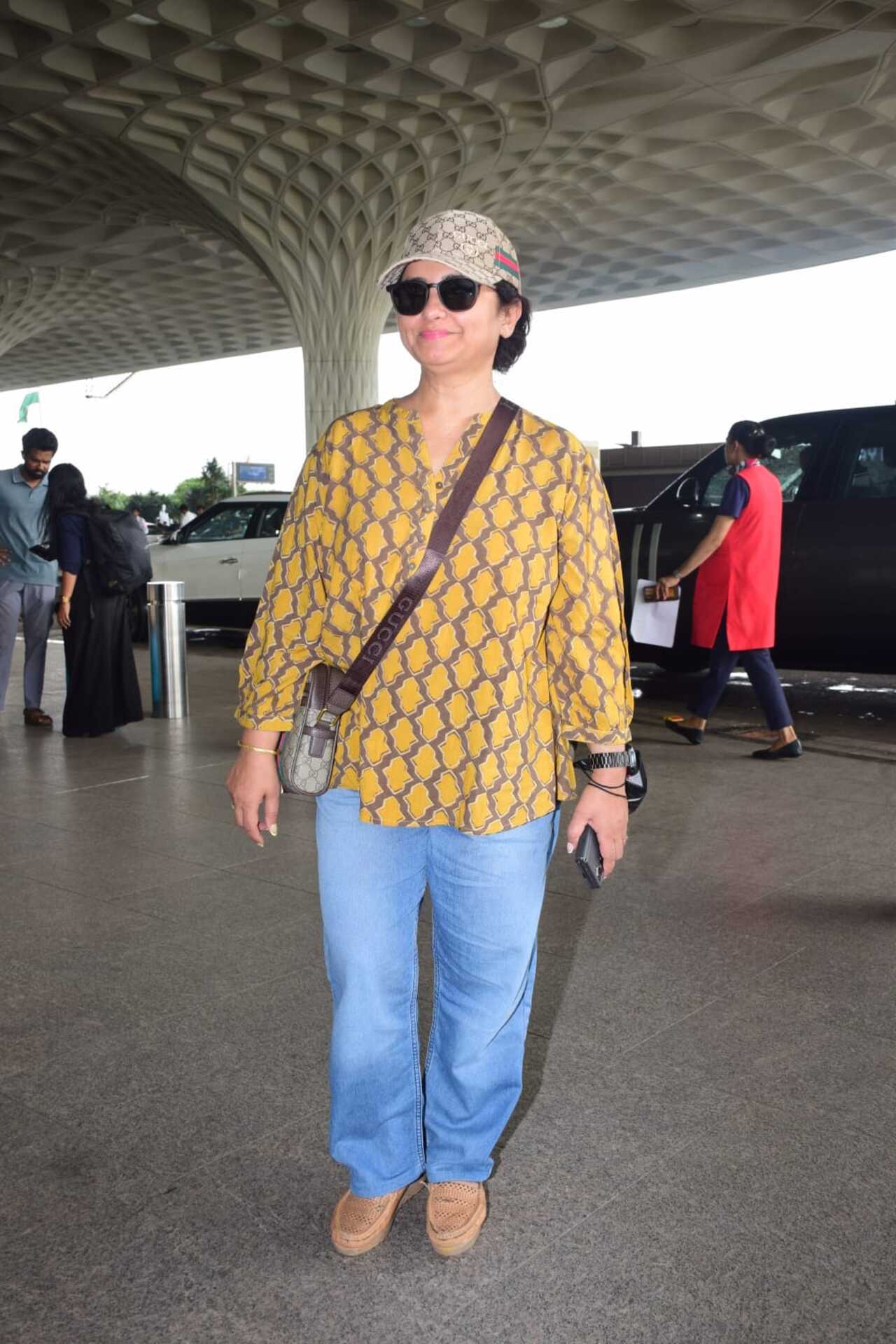 Divya Dutta was spotted in a cool and comfortable look at the Mumbai airport