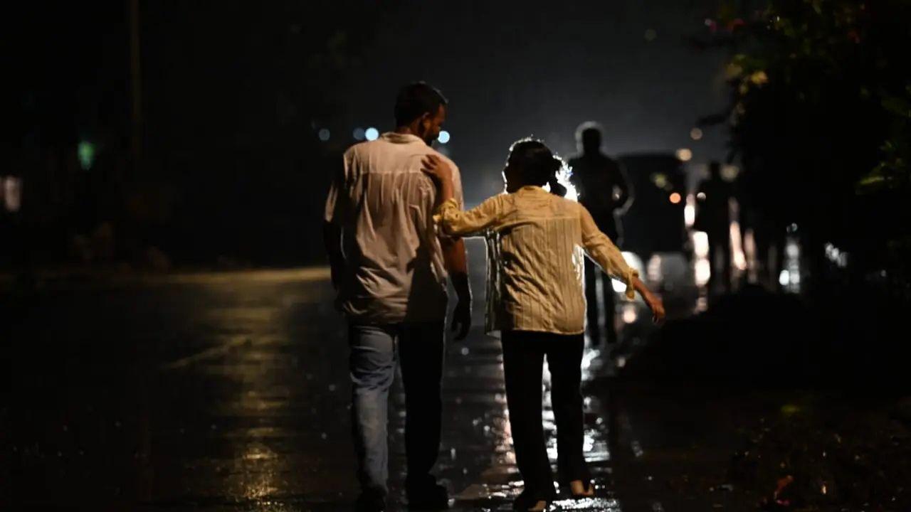 The rains, while often disruptive, also lend Mumbai an air of mystery and romance, where even the busiest corners seem to pause momentarily under the gentle patter of droplets.  Pic/ Satej Shinde