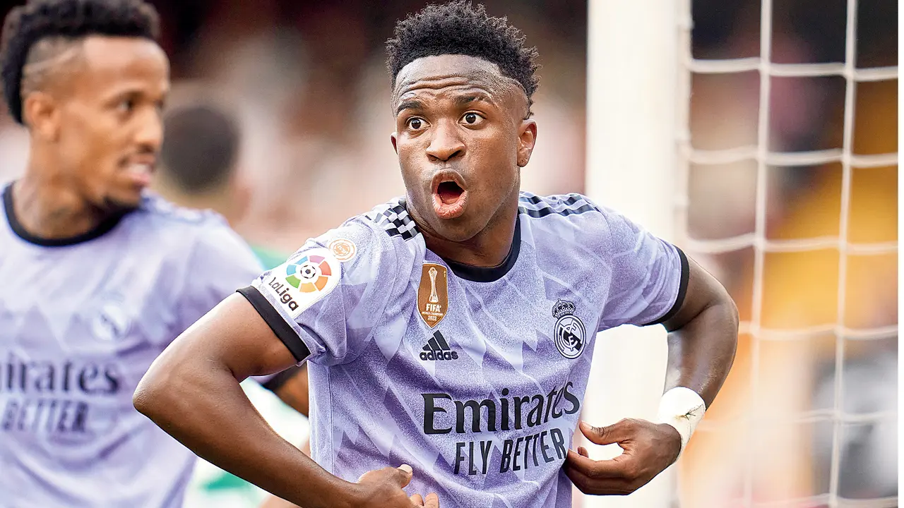 Five fans convicted for racially abusing Vini Jr