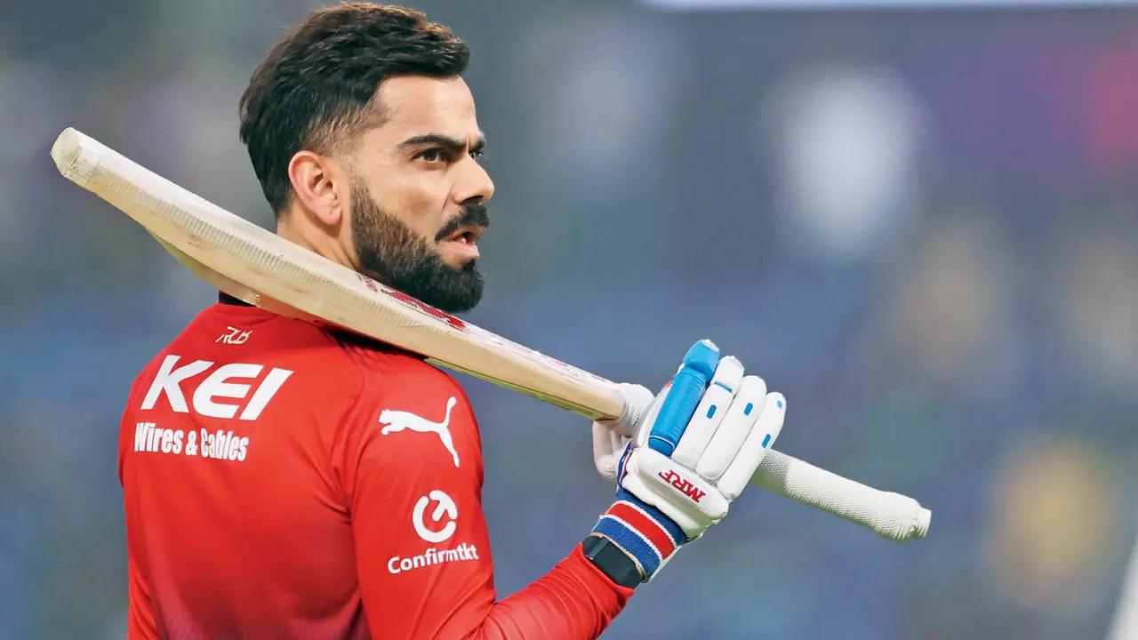 Having played 263 IPL matches, along with a batting masterclass, Kohli has also showcased fielding brilliance. He has taken 117 catches and is just falling short of three catches from completing the tally of 120 (Pic: File Pic)