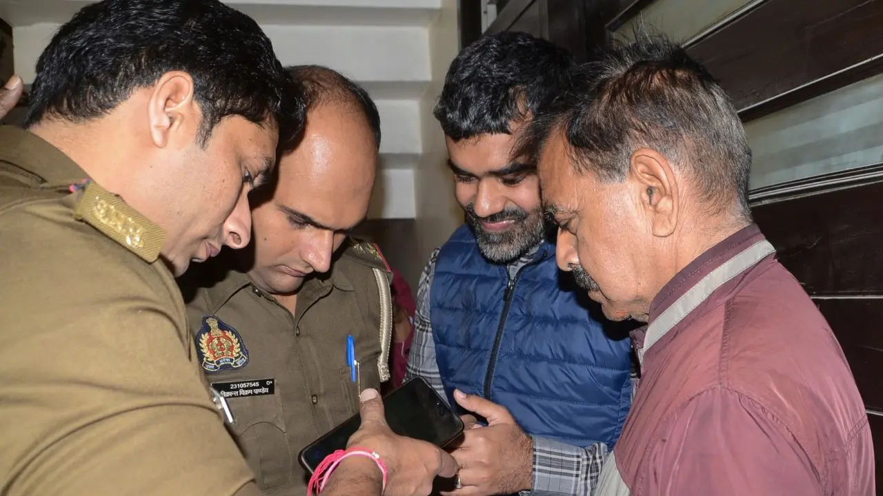 The Uttar Pradesh Anti-Terrorism Squad (ATS) has detained a medical student from Kanpur in connection with the ongoing investigation into the recent Delhi blast (Pics/PTI)