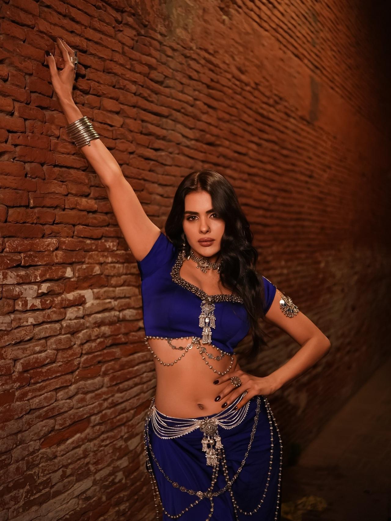 The actress made her debut on television with the show Gathbandhan starring Abrar Qazi and Shruti Sharma in lead roles. 