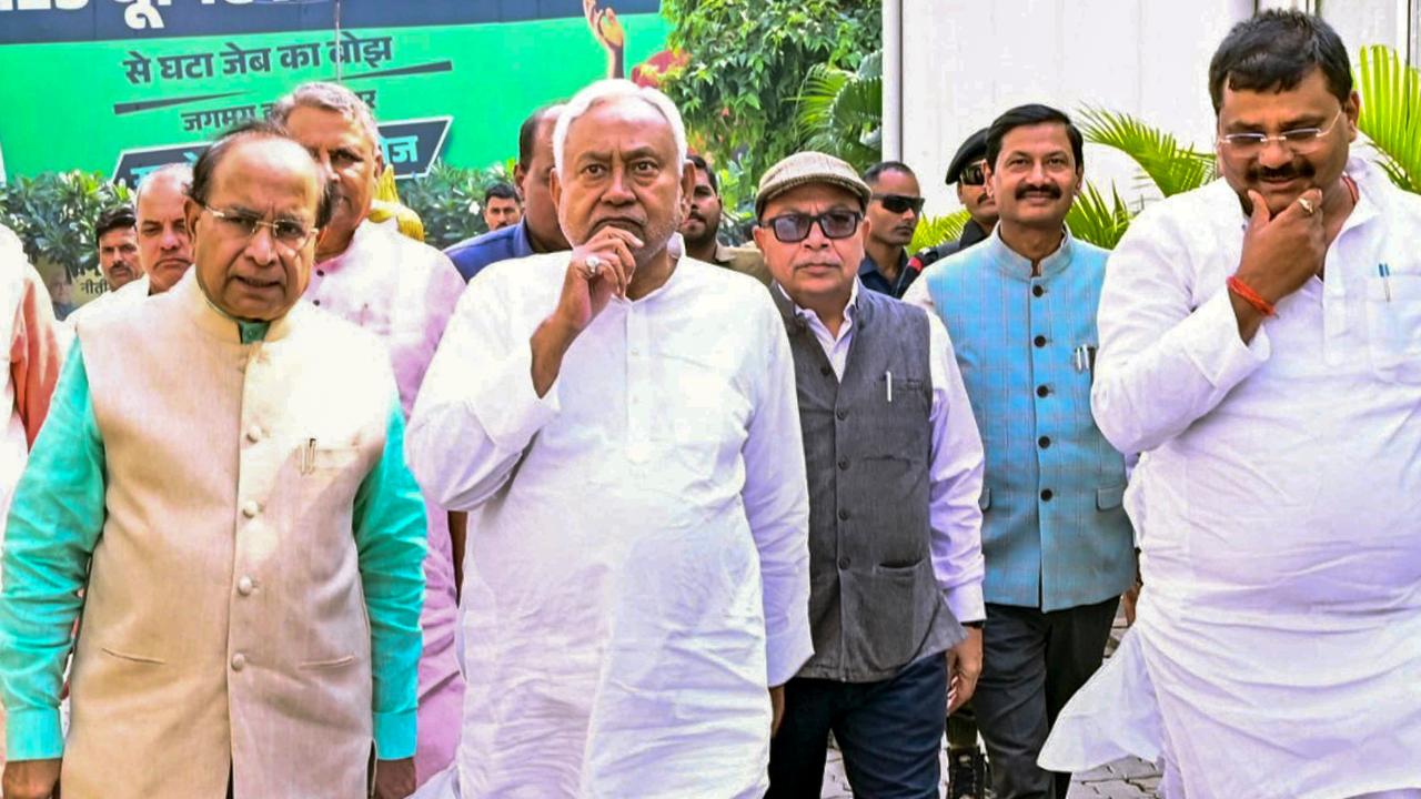 Several exit polls yesterday projected a win for the NDA in the Bihar assembly elections. The exit polls came out after the conclusion of voting in Bihar