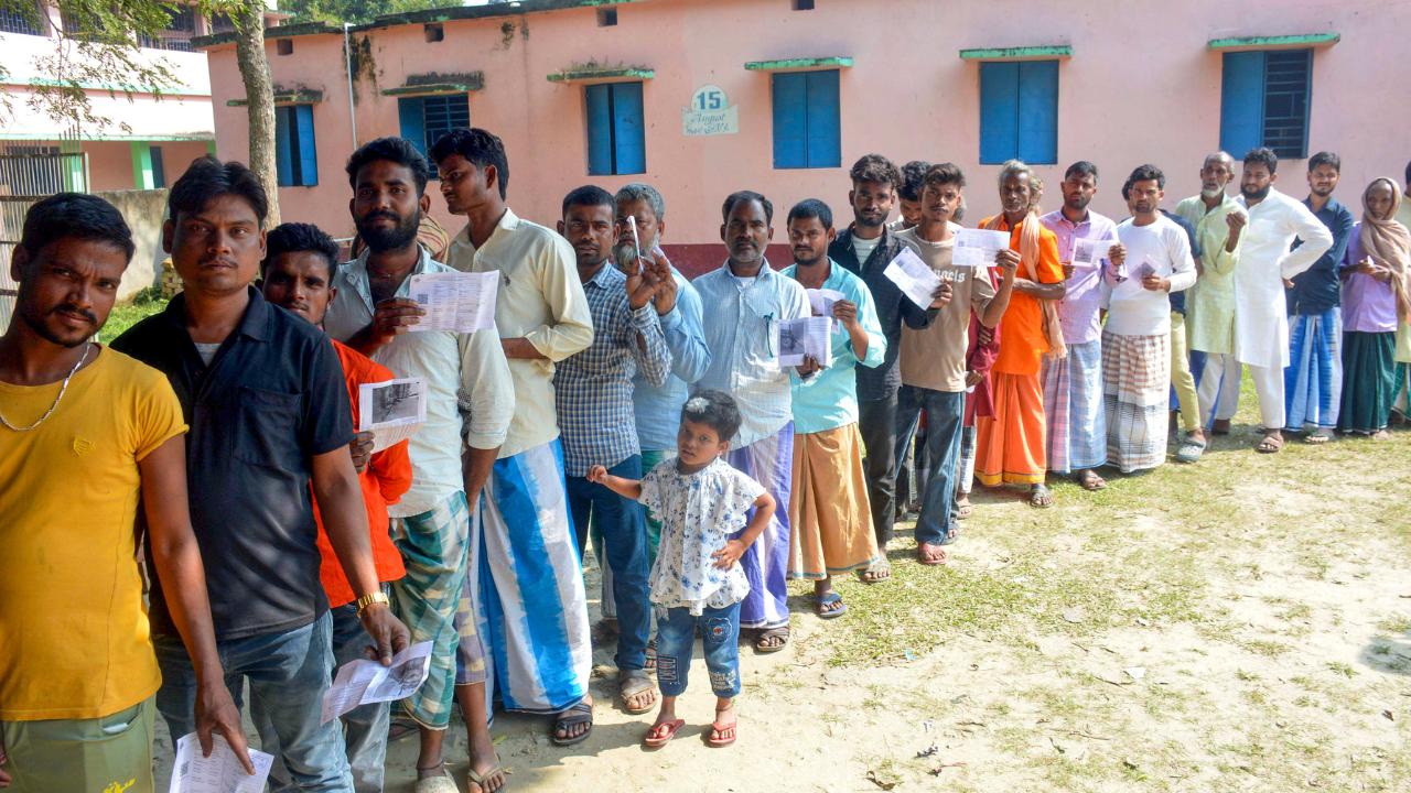 The Election Commission of India (ECI) has officially announced that the vote counting will begin at 8:00 am, and the results for all 243 assembly constituencies will be declared on the same day