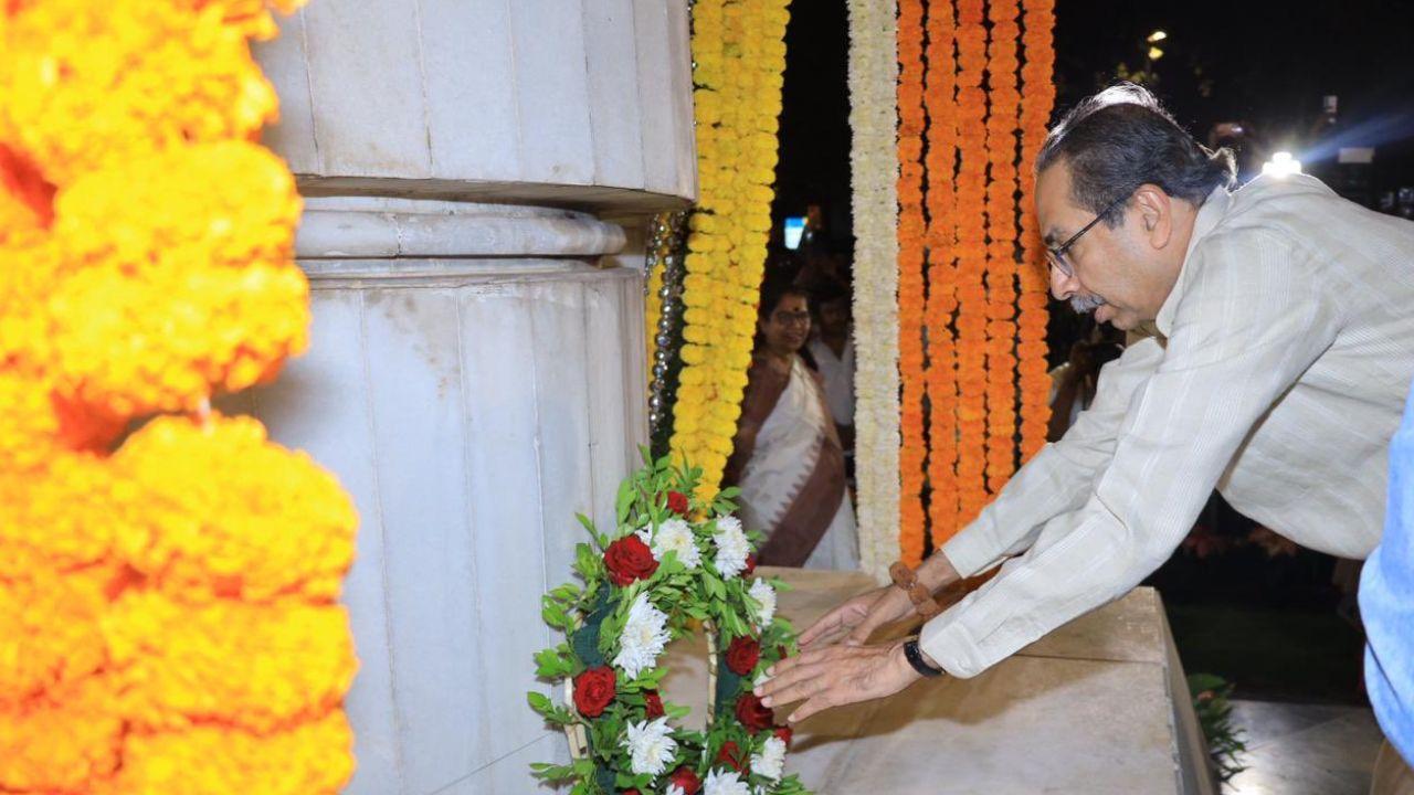 Apart from the Chief Minister and various state ministers, Shiv Sena (UBT) chief Uddhav Thackeray also visited the memorial to honour the martyrs