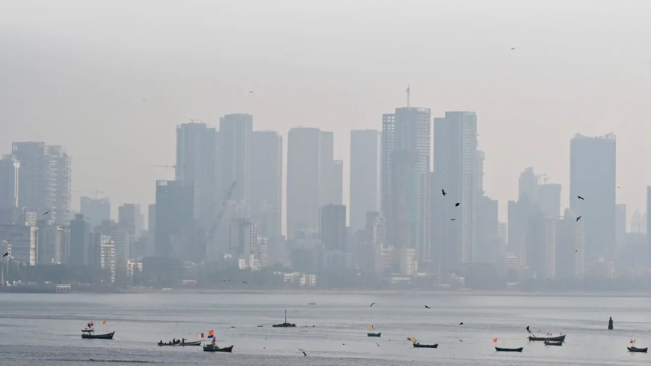 While Mumbai gasps now, experts see hope for cleaner air this winter