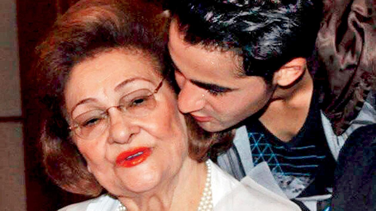 Armaan with his maternal grandmother, Krishna Raj Kapoor