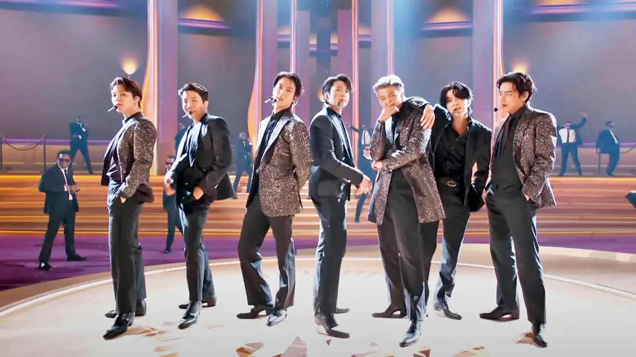 Jung Kook’s ‘Golden: The Moments’ exhibition arrives in Mumbai this December BTS in performance at 64th Grammy Awards. Pic Courtesy/ Wikimedia Commons