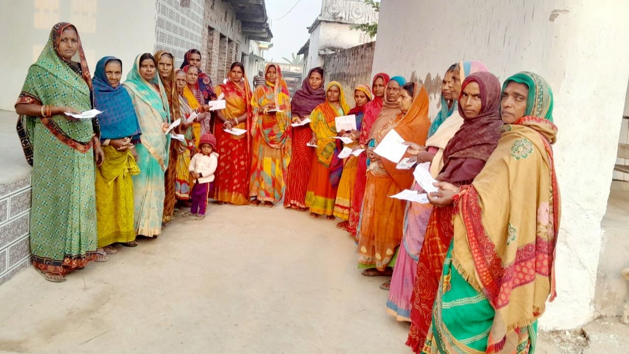 Kishanganj district recorded the highest polling percentage so far at 34.74, followed by Gayaji (34.07), and Jamui (33.69)