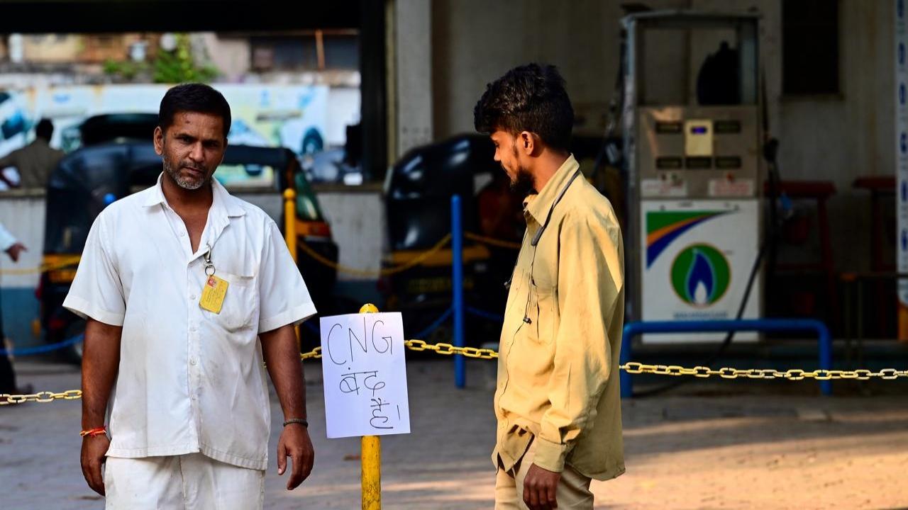 By Monday evening, MGL informed that the fuel supply will normalise by Tuesday noon. PIC/NIMESH DAVE