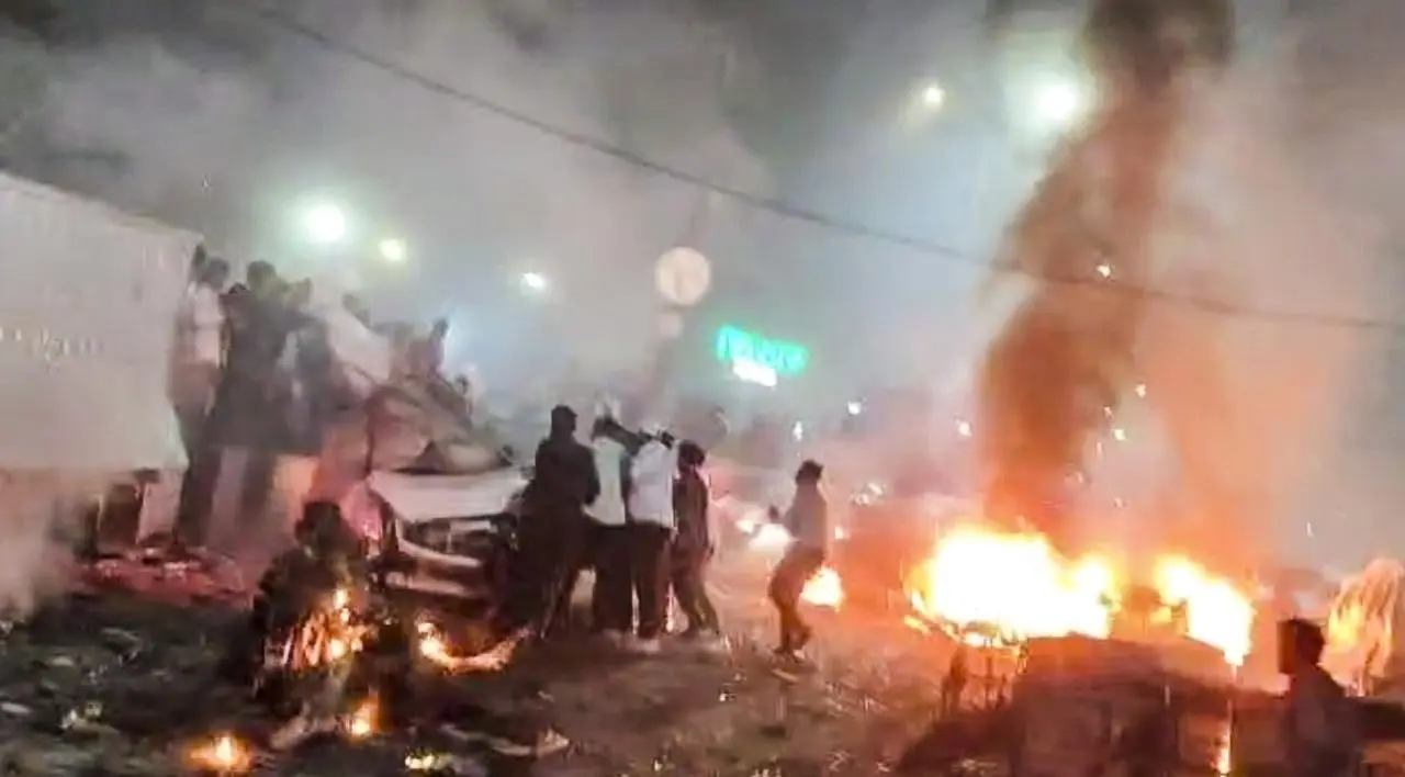 Continue to closely monitor situation: US State Dept on Delhi Red Fort blast Blast was reported in a parked car. Pic/PTI