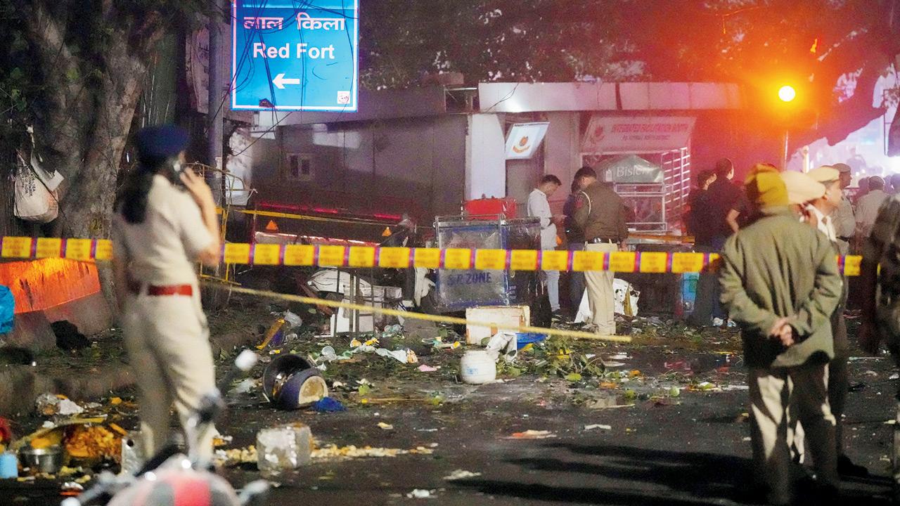 Explosión en el Fuerte Rojo de Delhi: evidencia crítica descubierta por la policía Explosión en el Fuerte Rojo de Delhi: evidencia crítica descubierta por la policía