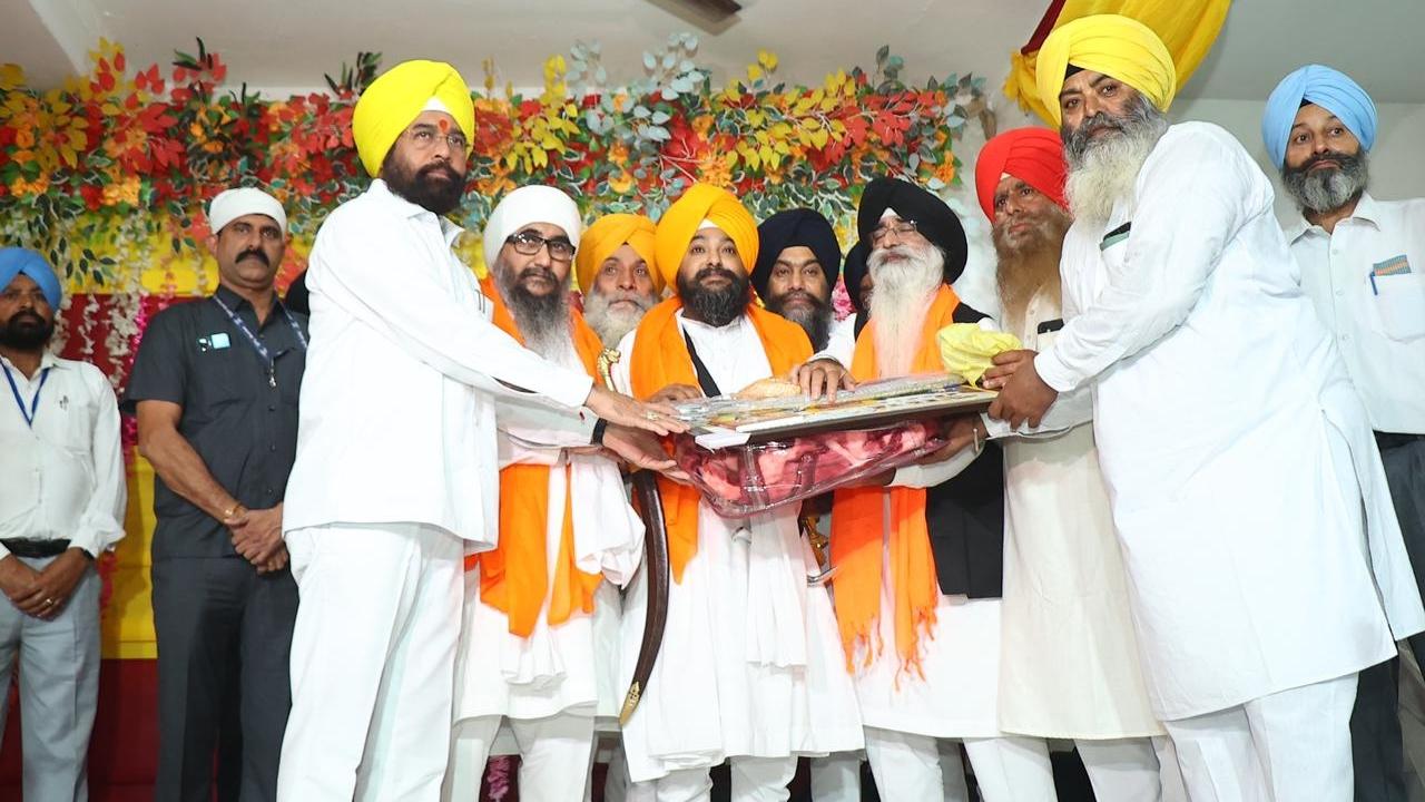 “The story of Namdev Maharaj chasing after a dog that ran away with his bread, carrying a bowl of ghee so that the dog could enjoy it properly, remains an eternal lesson in humanity,” he said