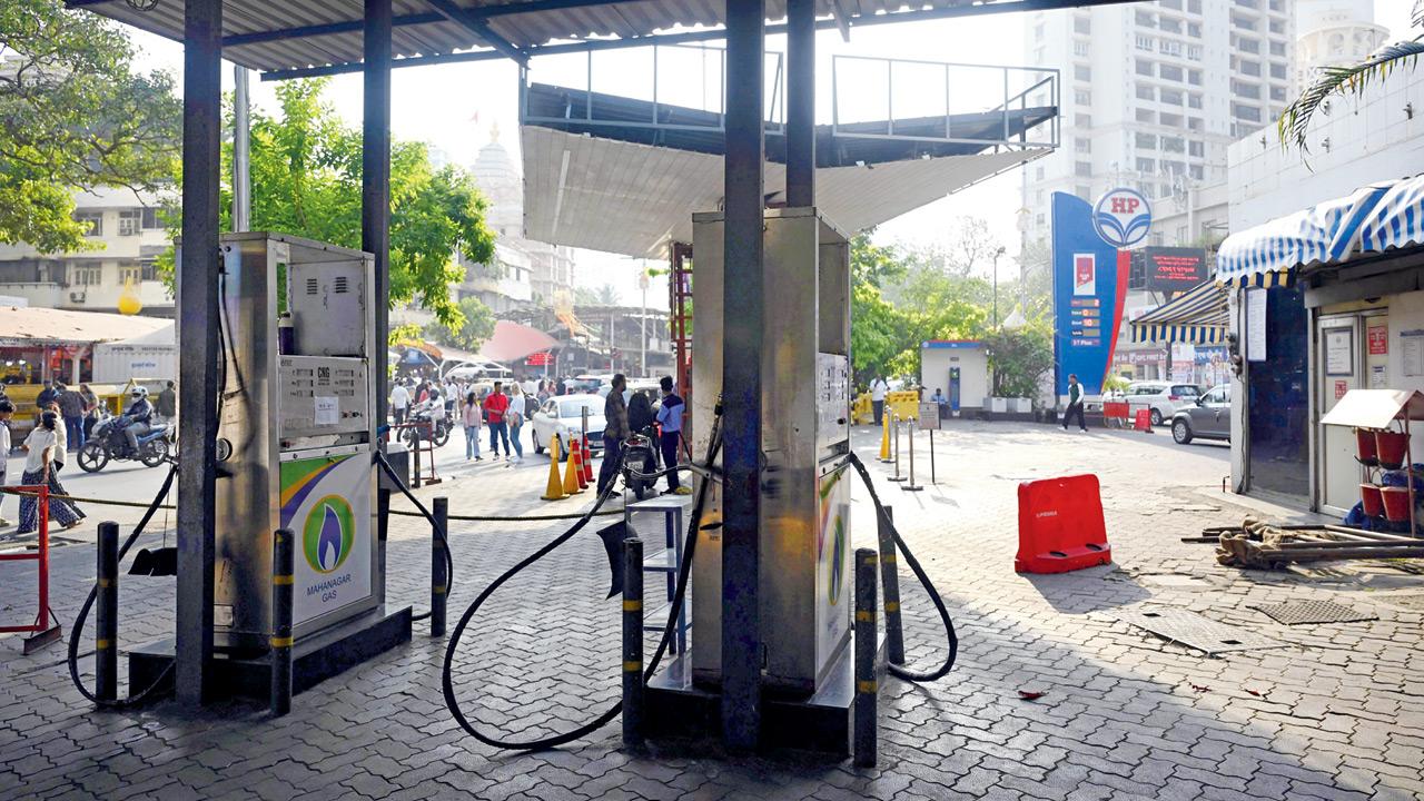 CNG section closed at the City Service Petrol Pump in Dadar. Pic/Ashish Raje