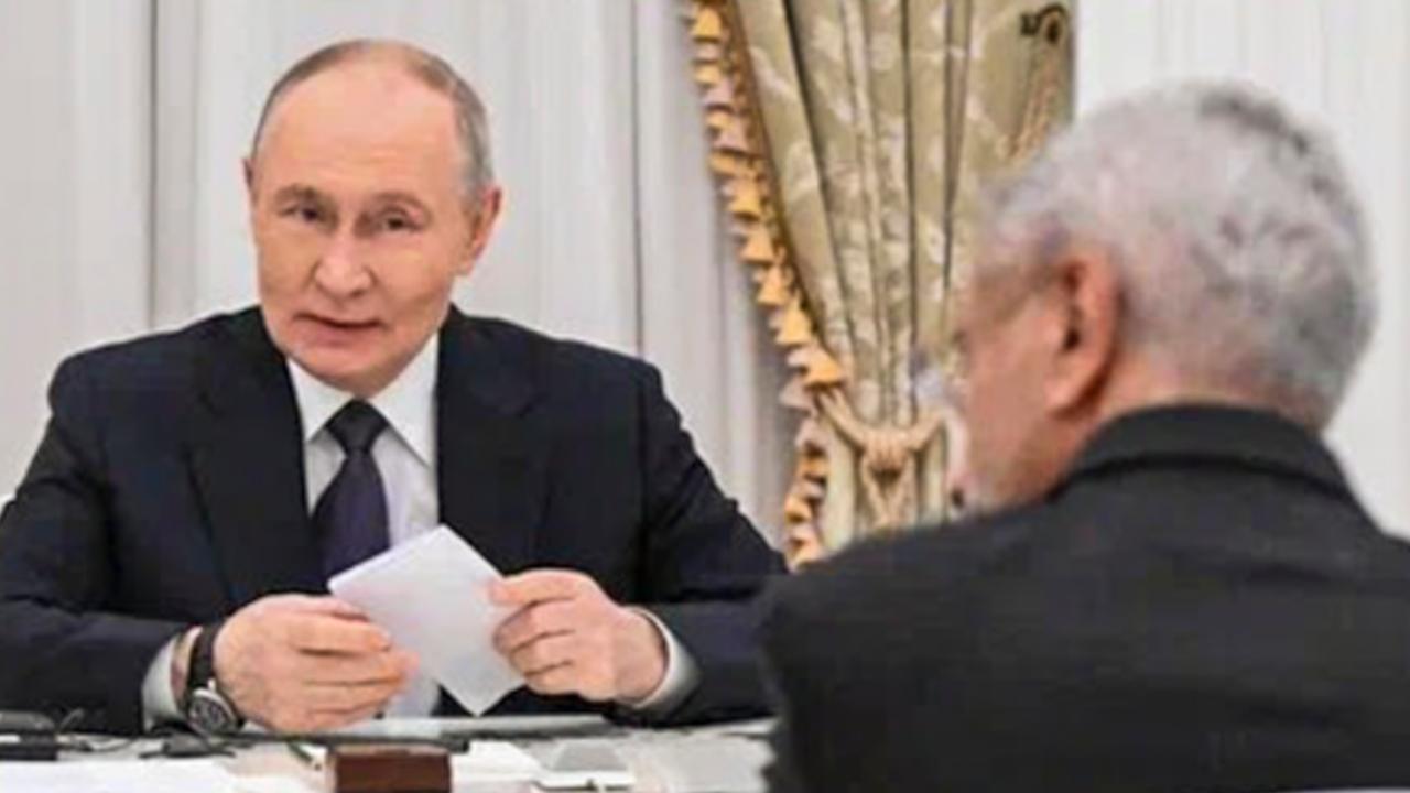 The two leaders also shared views on regional and global developments.