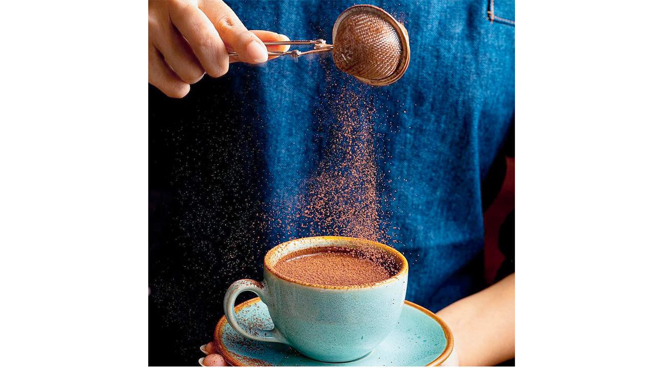 Pic courtesy/@lafolie