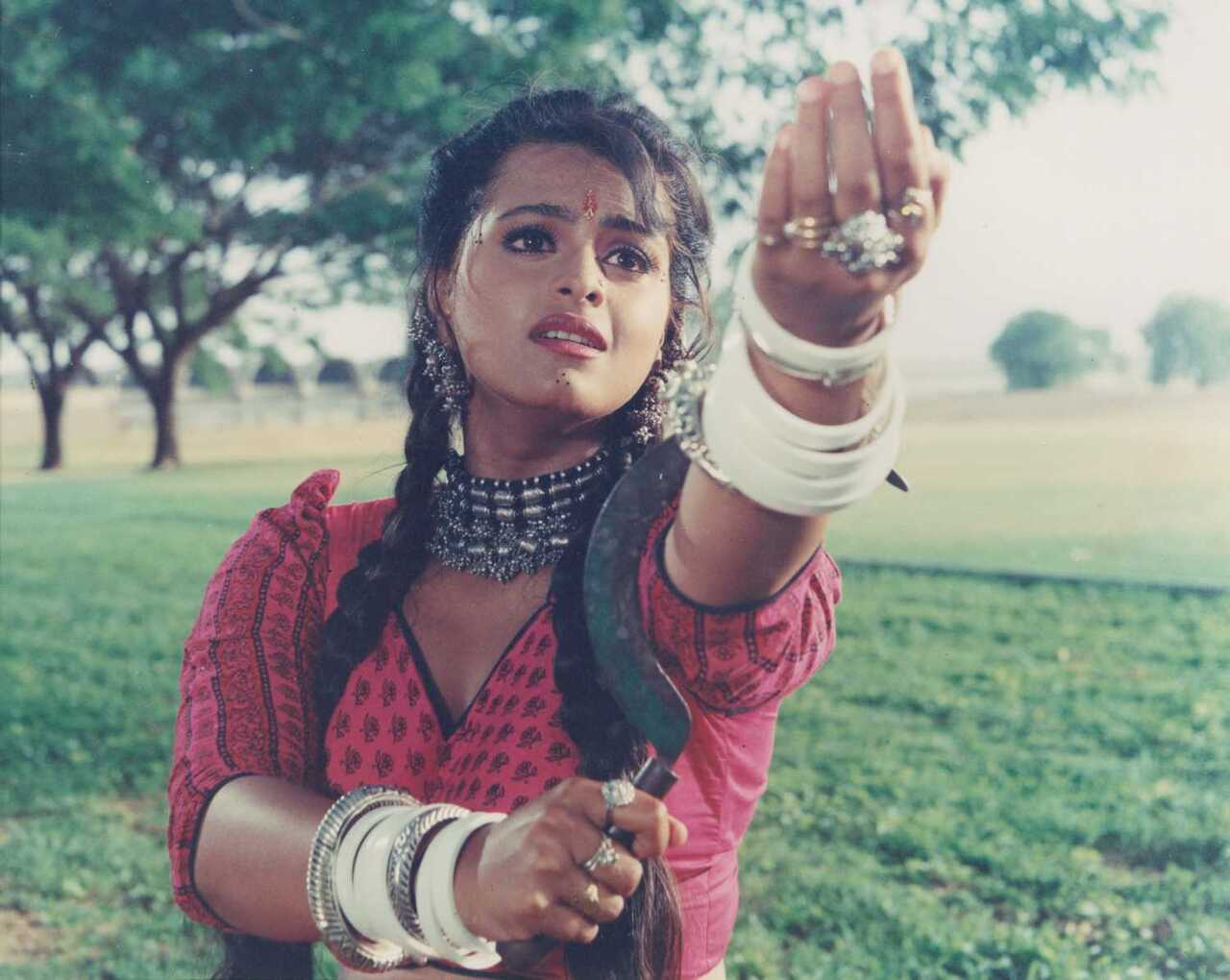 Aankhen
Shilpa played the role of Chandramukhi Rai in this 1993 film directed by David Dhawan.