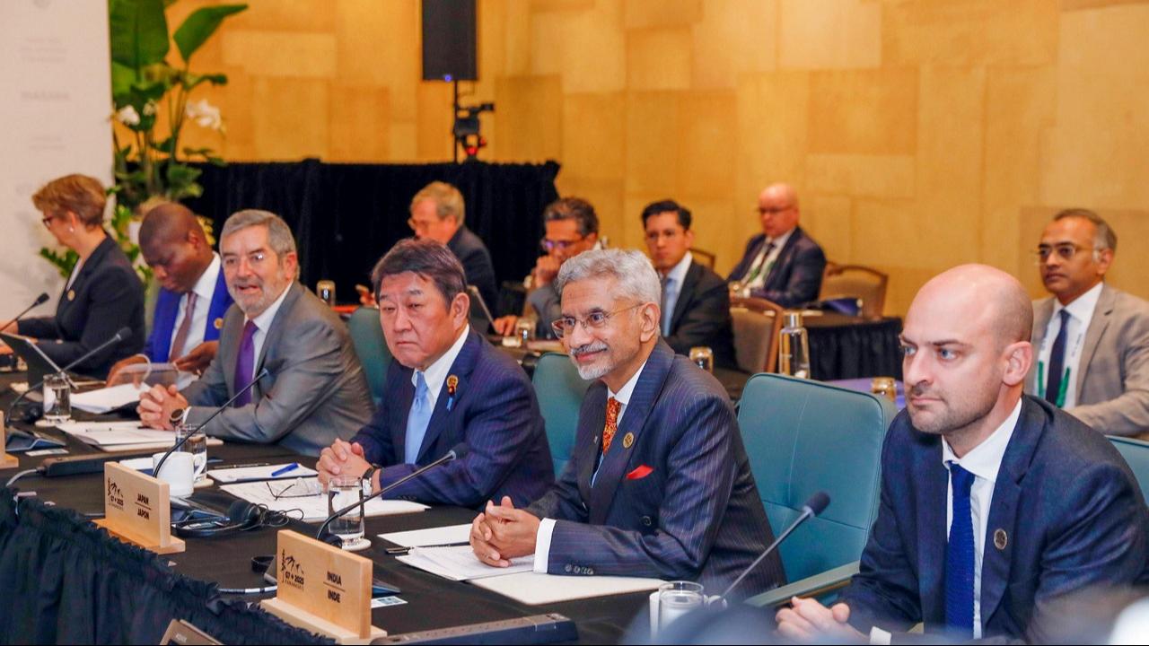 EAM Jaishankar presents India’s view at G7 FMM session on energy security