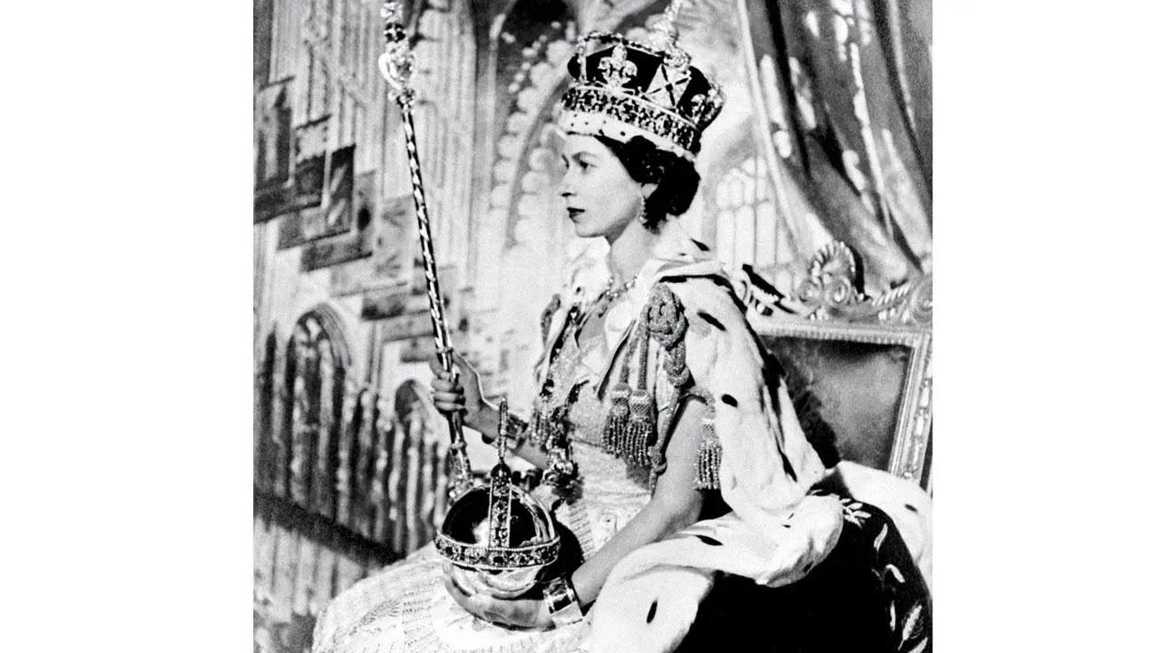 Buckingham Palace to stage largest-ever display of Queen Elizabeth II's fashion