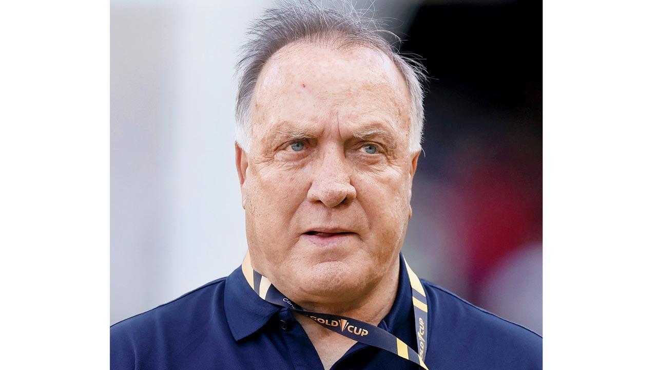 Coach Dick Advocaat
