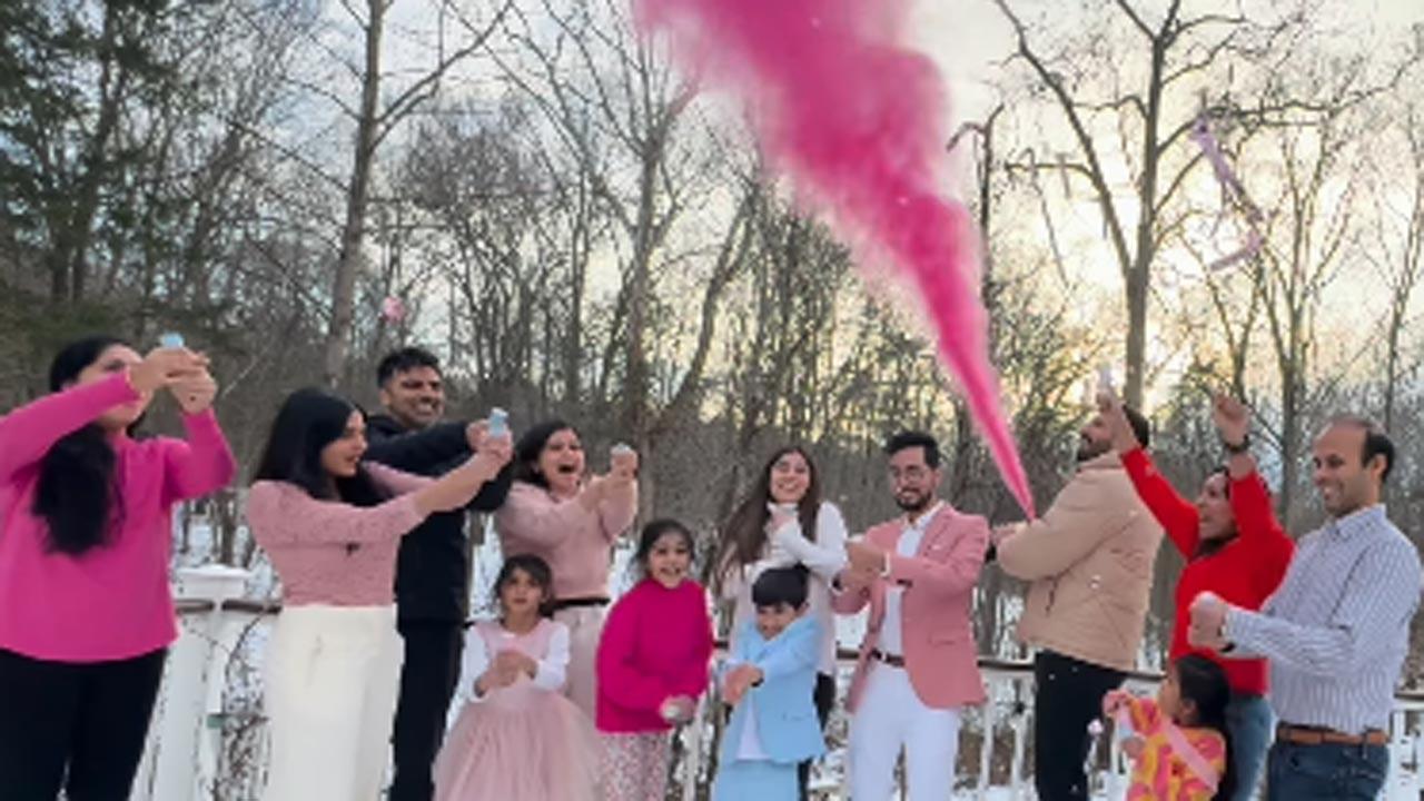 Somya Seth shares a throwback video of her baby's gender reveal Picture Courtesy/Somya Seth`s Instagram account
