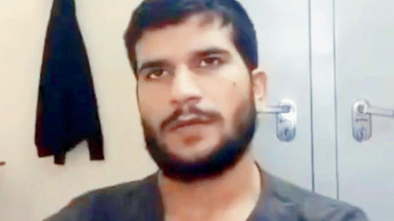 Delhi blast suicide bomber Dr Umar-un-Nabi. PIC/XSCREENGRAB@dranuj_k