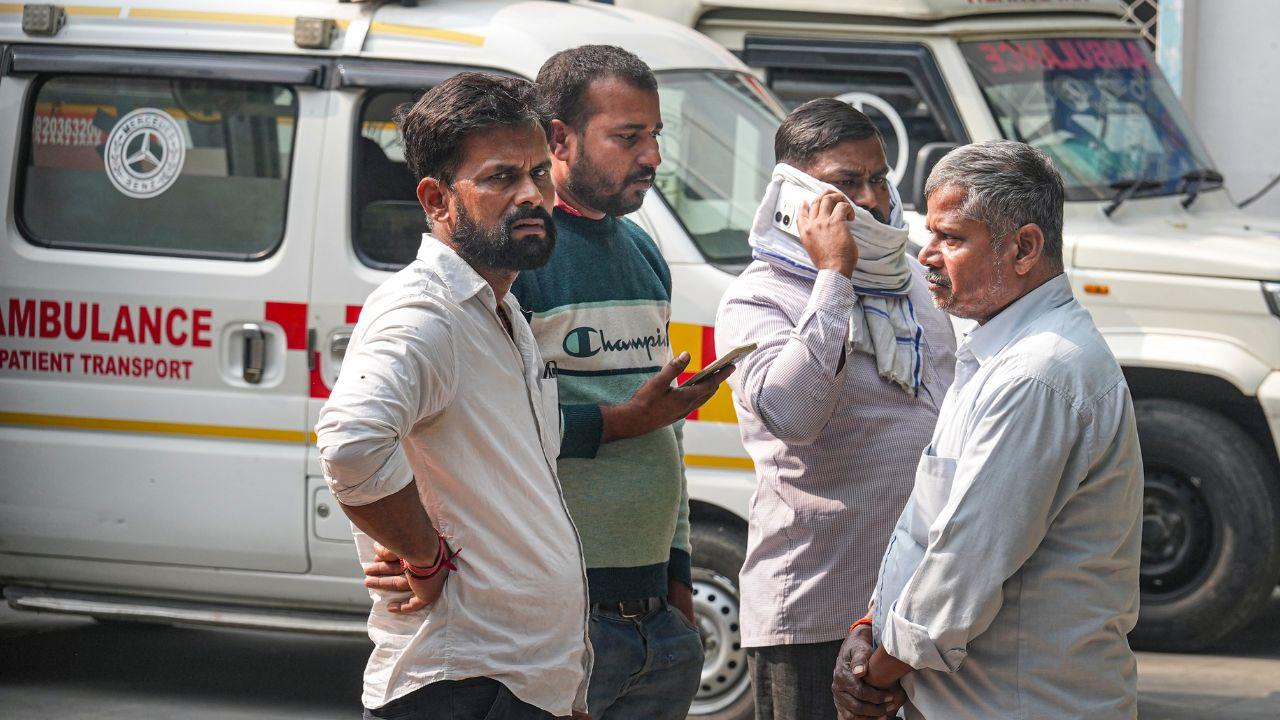 Explosión del Fuerte Rojo de Delhi: la investigación inicial de la policía sospecha que se trata de un «ataque fidayeen»