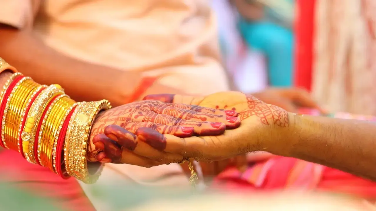 Woman 'marries' corpse after her father, brothers kill boyfriend in Nanded The woman demanded that the accused be given the death penalty. Representational Pic/File/iStock
