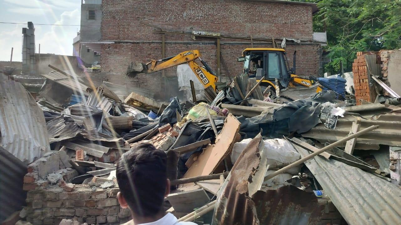 BMC carries out massive demolition drive in Mumbai's Malwani, over 100 houses razed